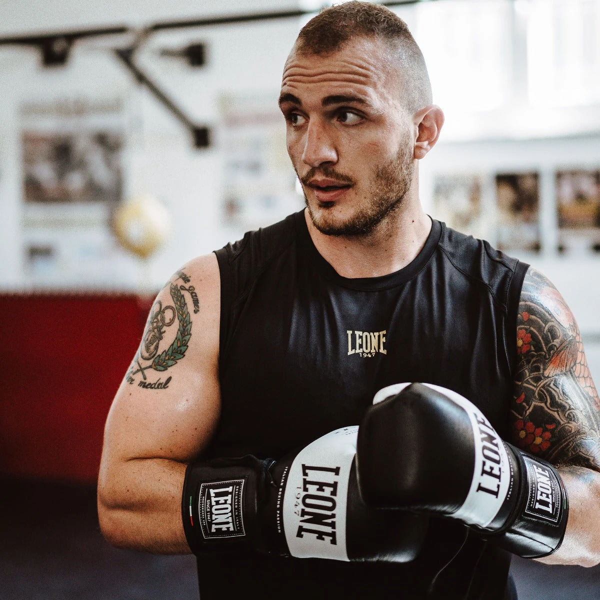Black Leone Shock Boxing Gloves - Image 9