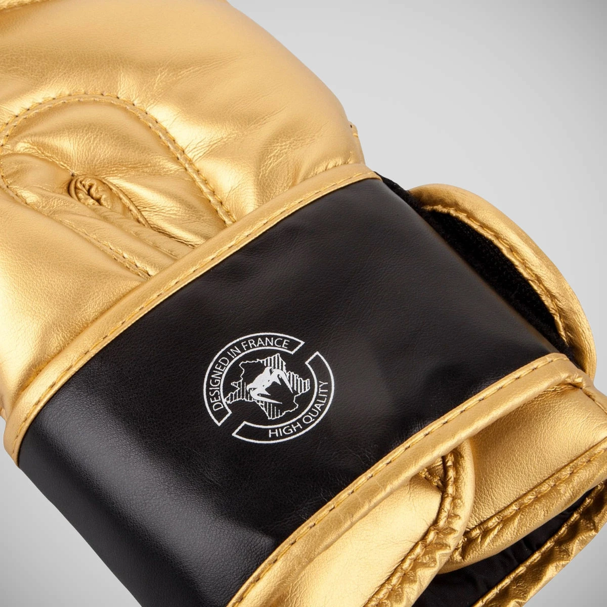 Black/White/Gold Venum Contender 2.0 Boxing Gloves - Image 4
