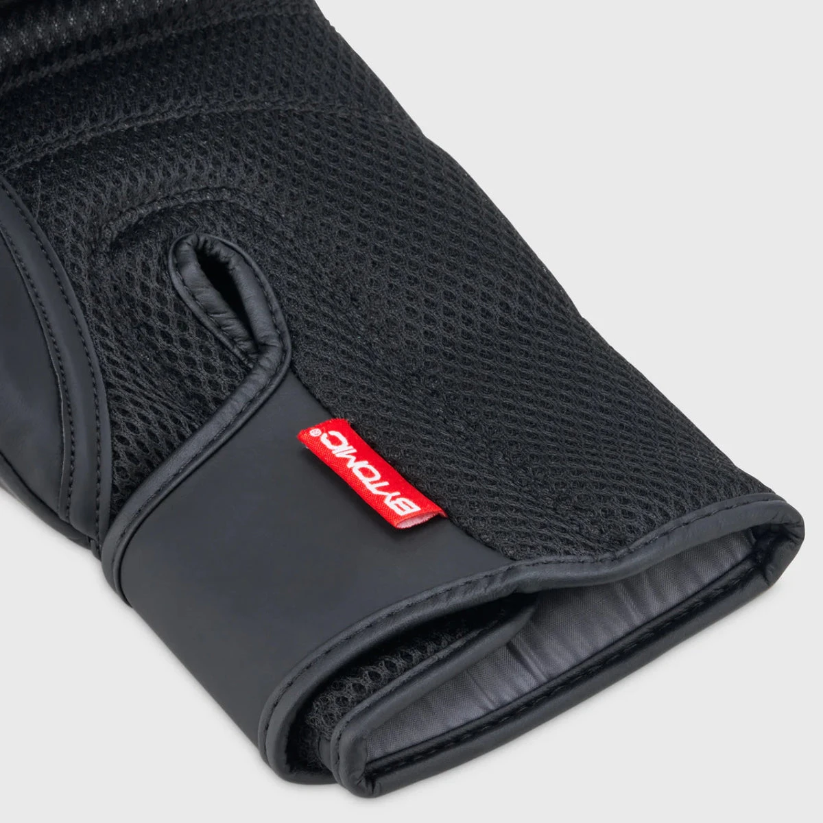 Black/Black Bytomic Red Label Boxing Glove - Image 3