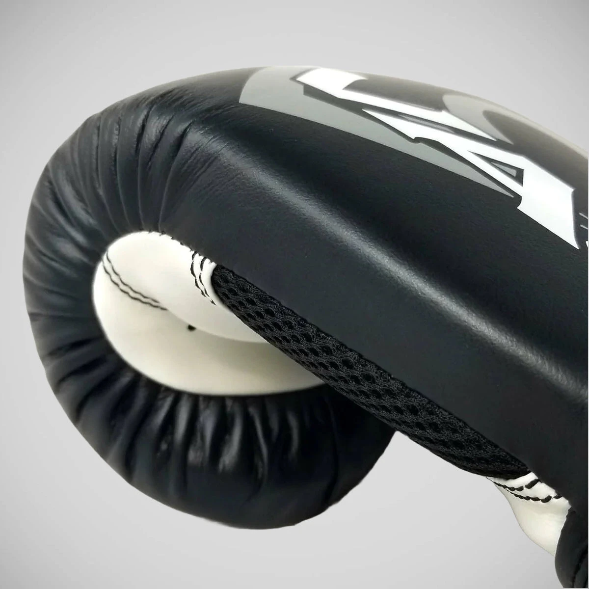 Black Rival RB2 Super 2.0 Bag Gloves - Image 3