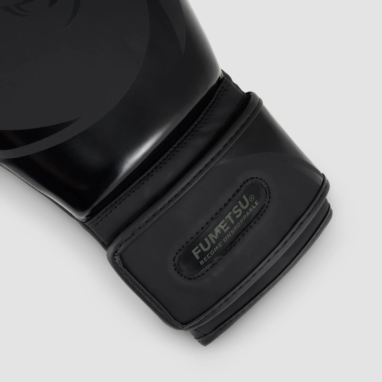 Black/Black Fumetsu Ghost S3 Kids Boxing Gloves - Image 4