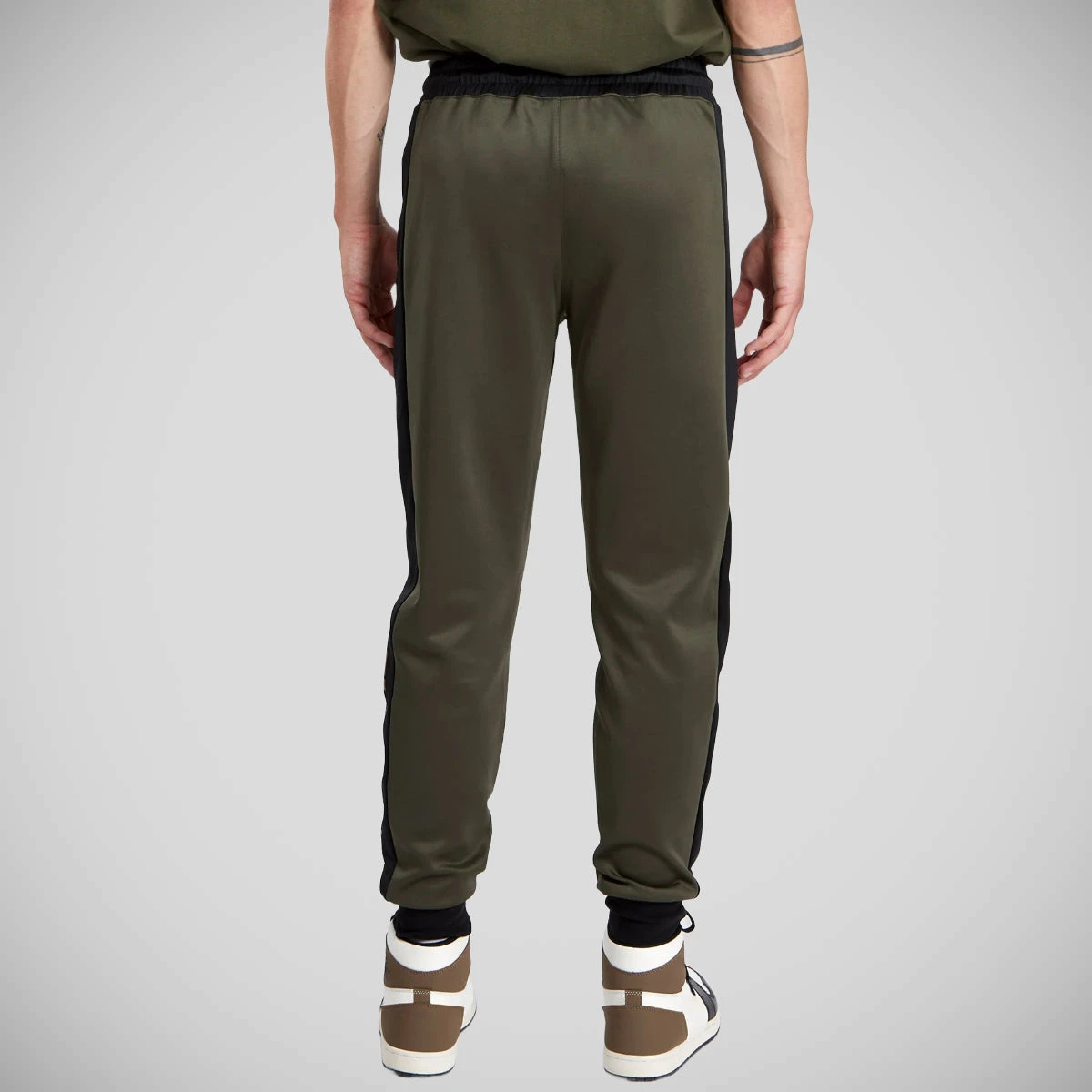 Khaki/Bronze Venum UFC Adrenaline Authentic Fight Week Joggers - Image 3