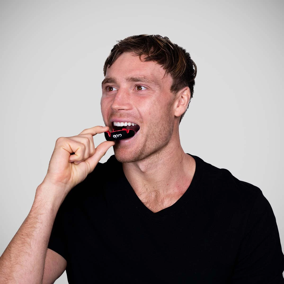 Black/Red Opro Silver Self-Fit Mouth Guard - Image 3